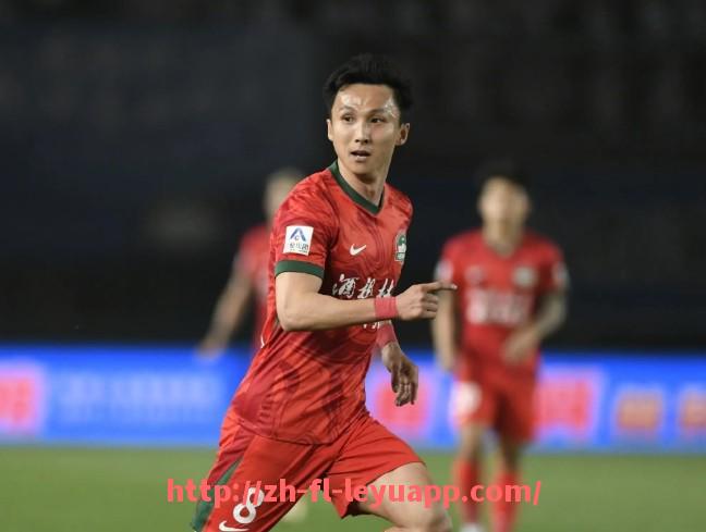 乐鱼体育入口-德甲球队球员总数统计及阵容深度分析